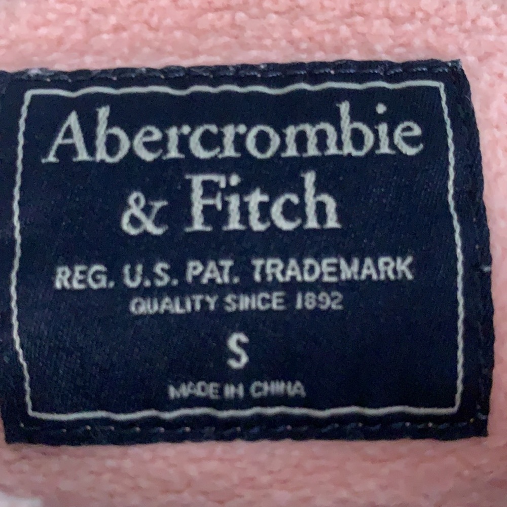 Sweater - Picture 4 of 4